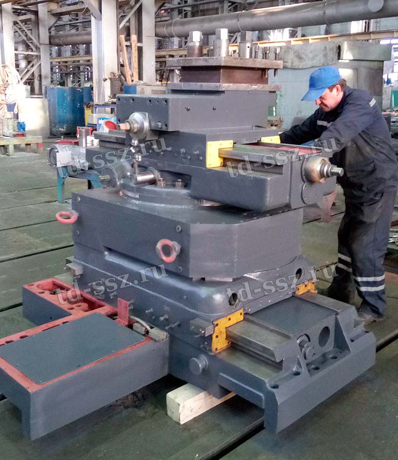 Супорт у зборі токарно-гвинторізного верстата 1А670